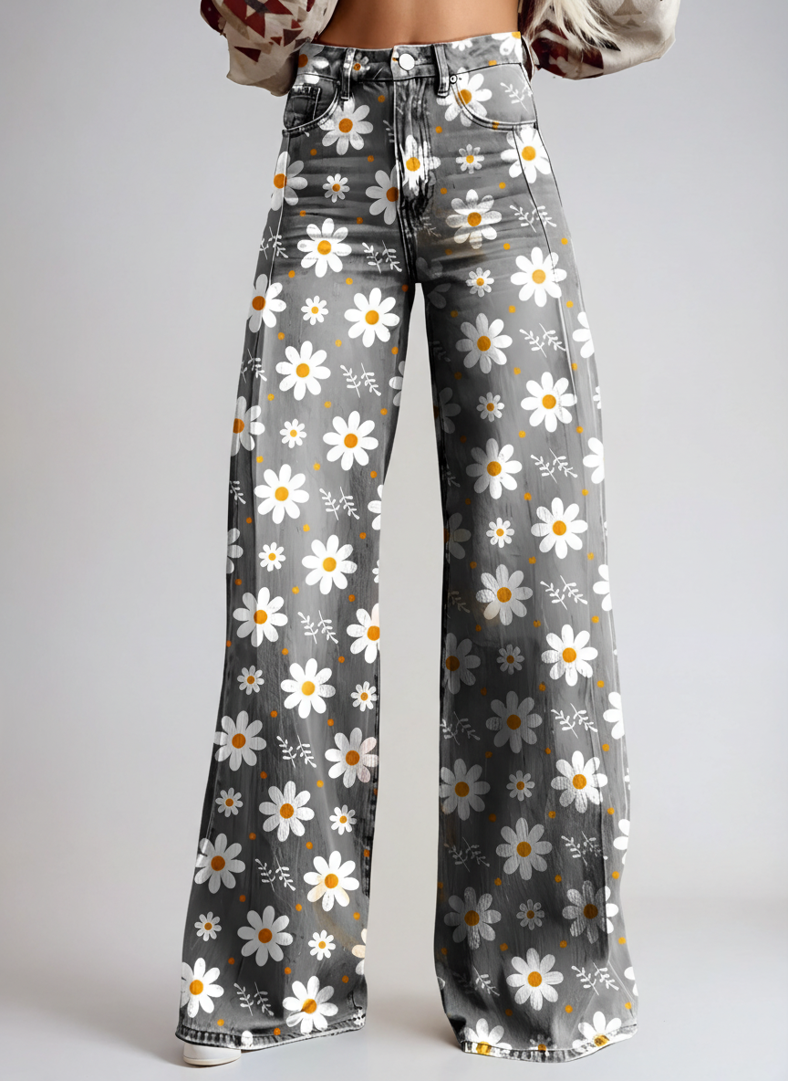 Women’s Flared Jeans | High Waist